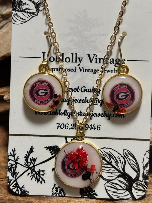 Between the Hedges - Georgia Bulldog Jewelry Set