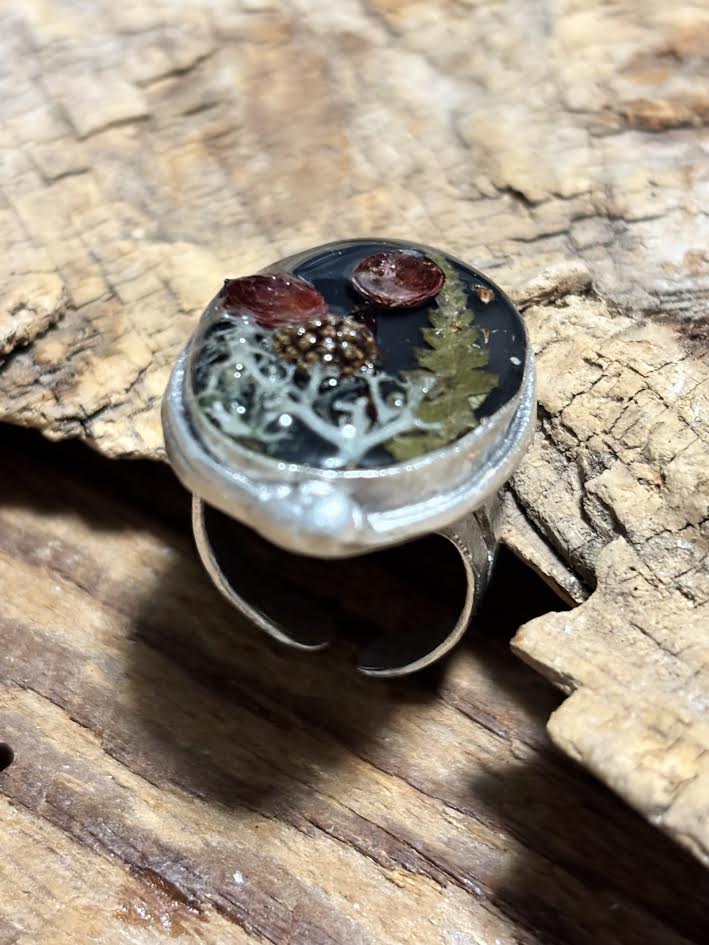 Mosslight Reverie Ring