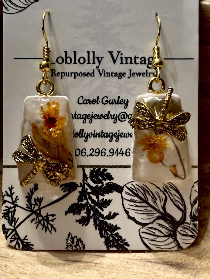 Dragonfly Drift Earrings