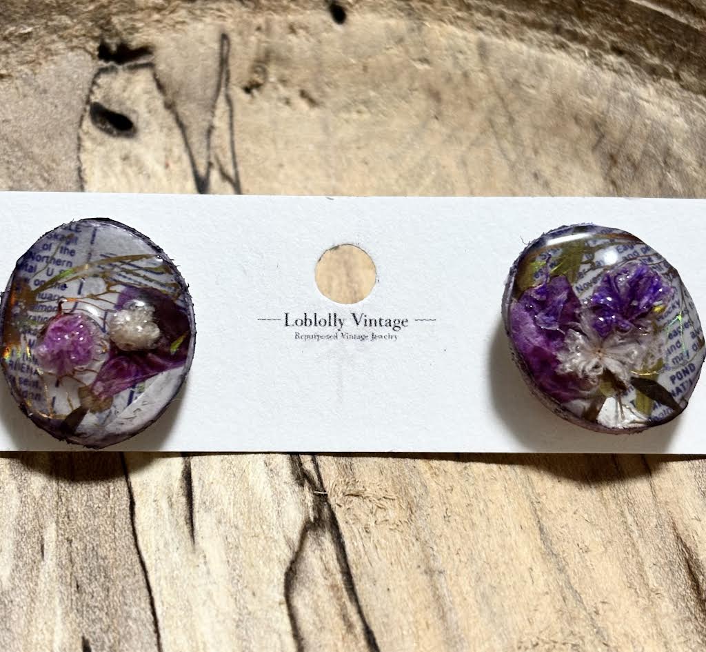 Pigment & Petal Stud Earrings