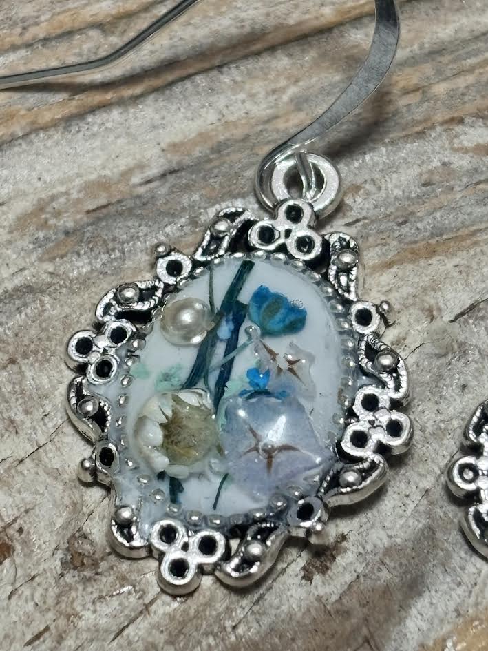 Mini Floral Vignettes