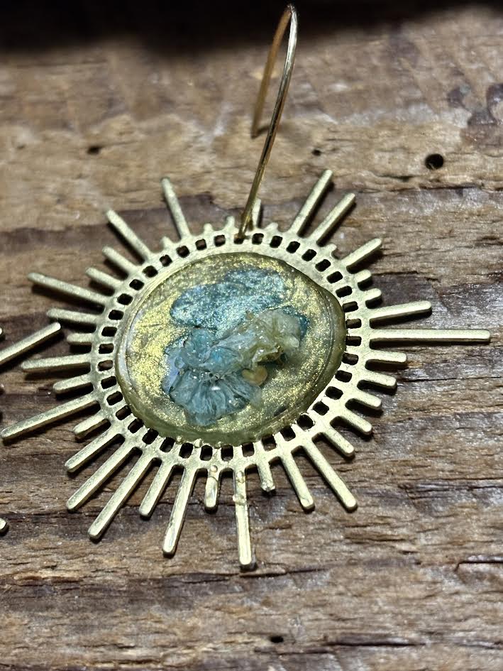 Sunlit Grace Earrings