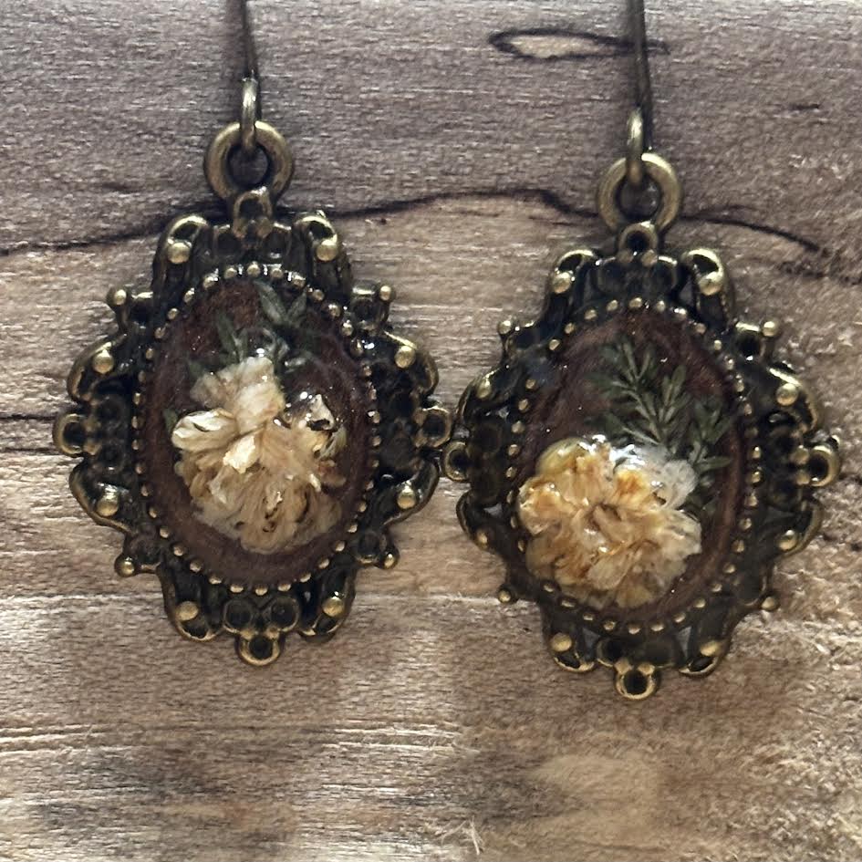 Mini Floral Vignettes