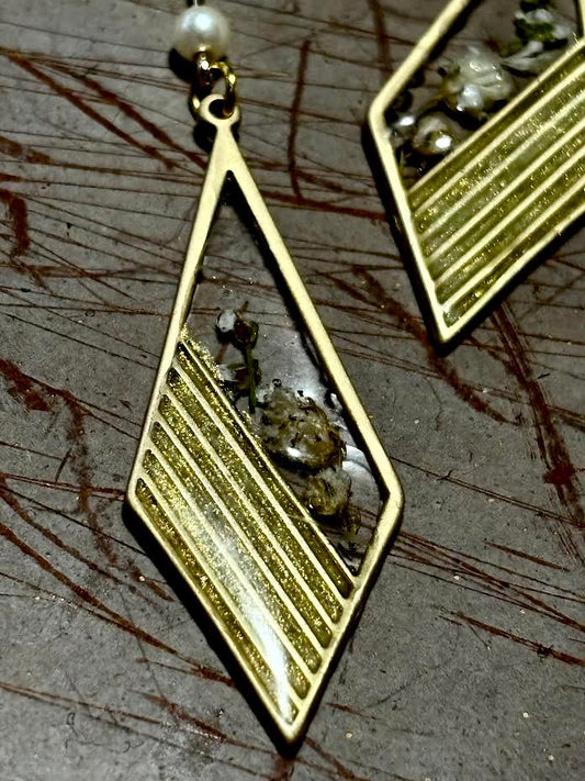 Golden Fieldframe Earrings