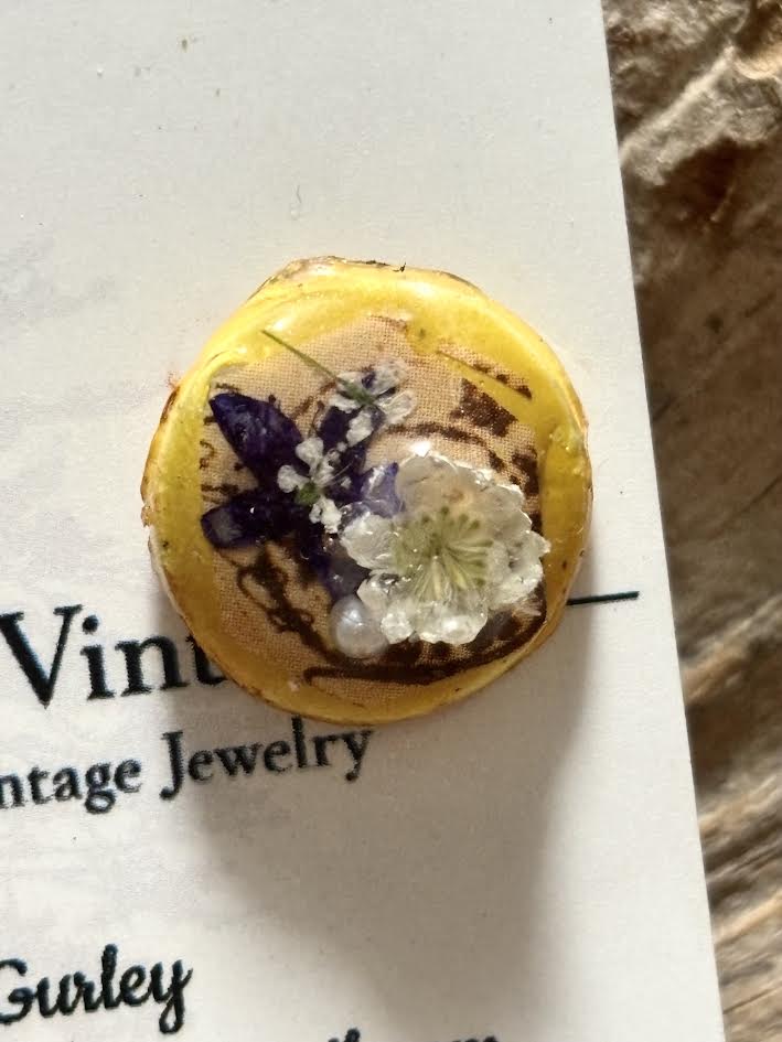 Pigment & Petal Stud Earrings