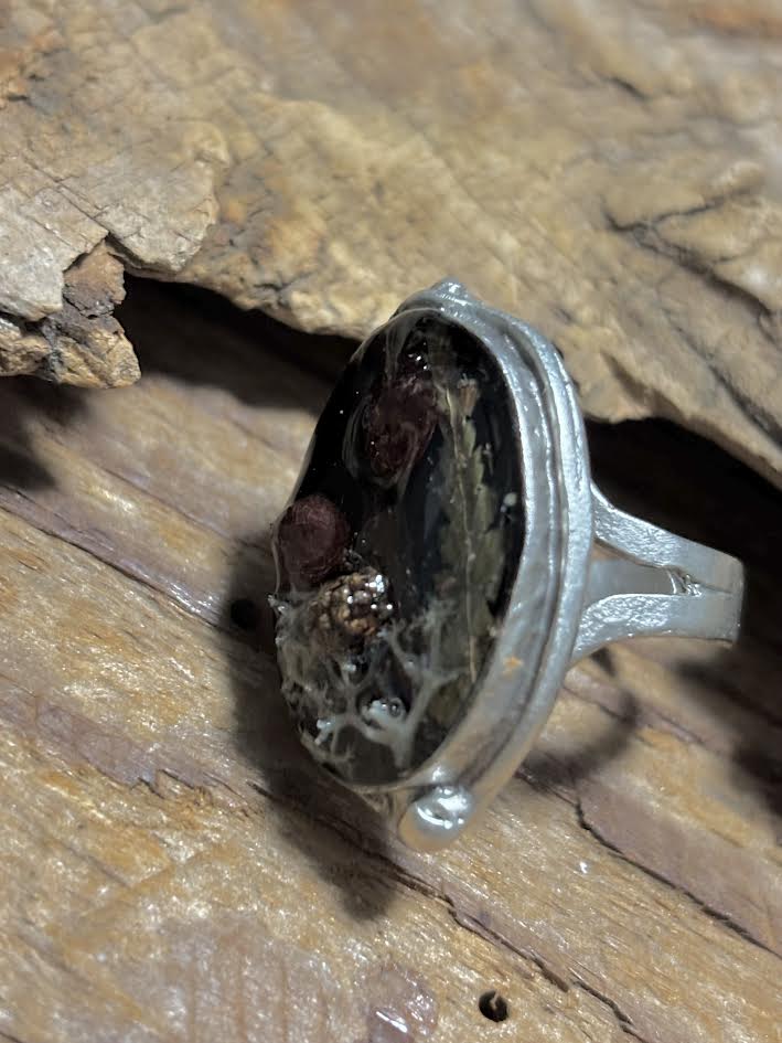 Mosslight Reverie Ring