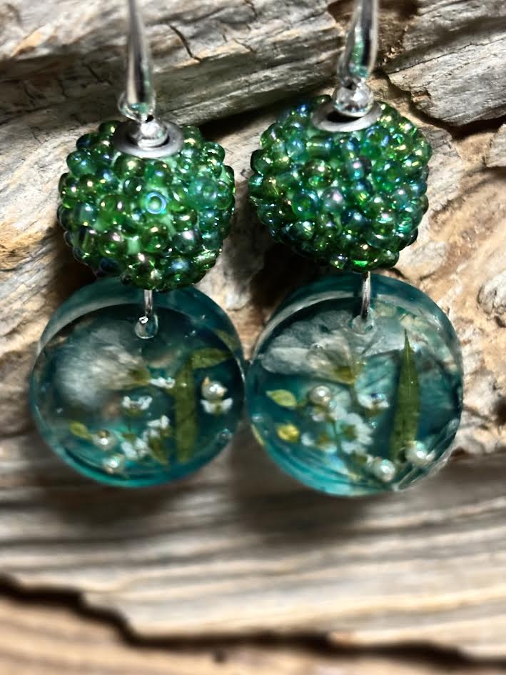 Mosslight & Pearl Earrings