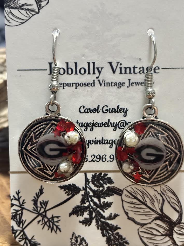 Between the Hedges - Earrings