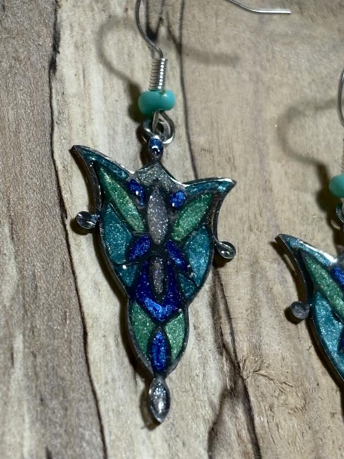 Verdant Glow Drop Earrings