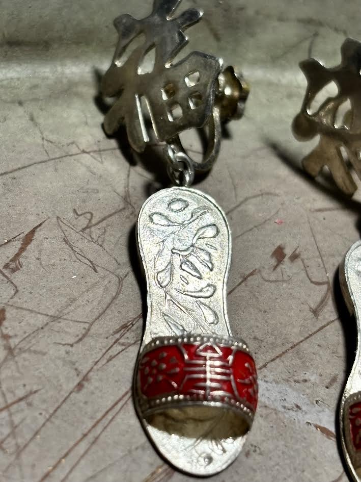 Sterling “Double Happiness” Red Enamel Sandal Clip Earrings (Screw-On)