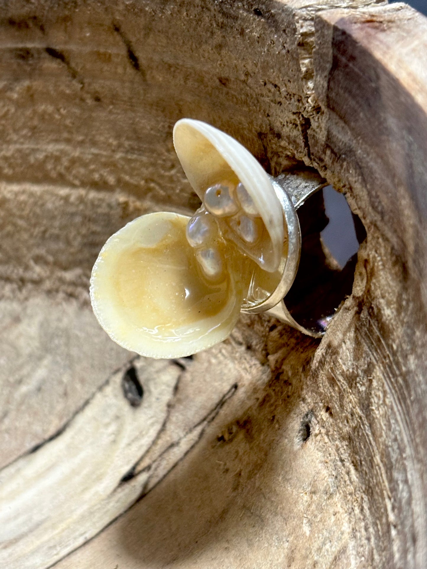 Tidal Whisper Ring