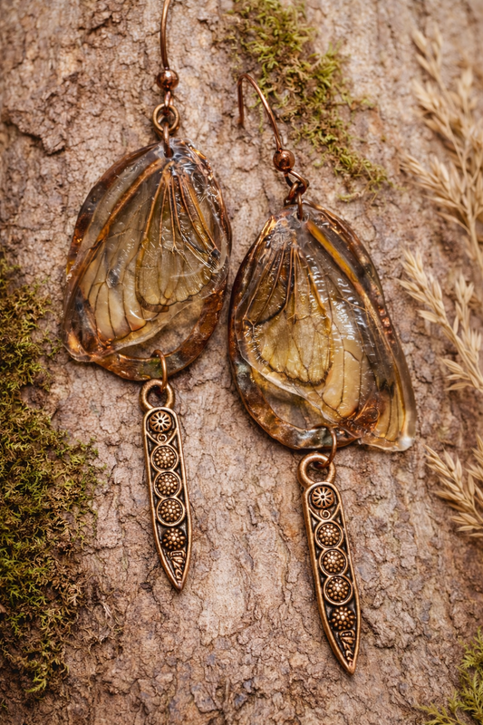 Copper Woodland Drop with Real Cicada Wings